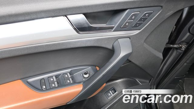 Audi Q5 (FY) 45 TFSI Quattro 2021 — фото 30