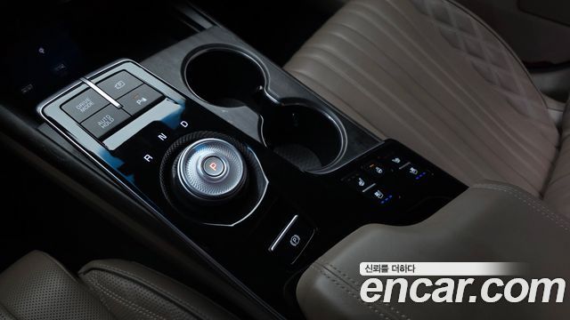 Kia K8 Hybrid Signature 2022 — фото 9