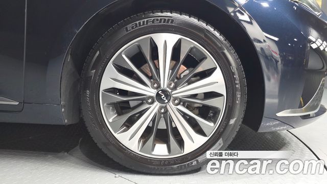 Kia K8 Hybrid Signature 2022 — фото 21
