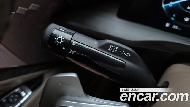 Kia K8 Hybrid Signature 2022 — фото 31