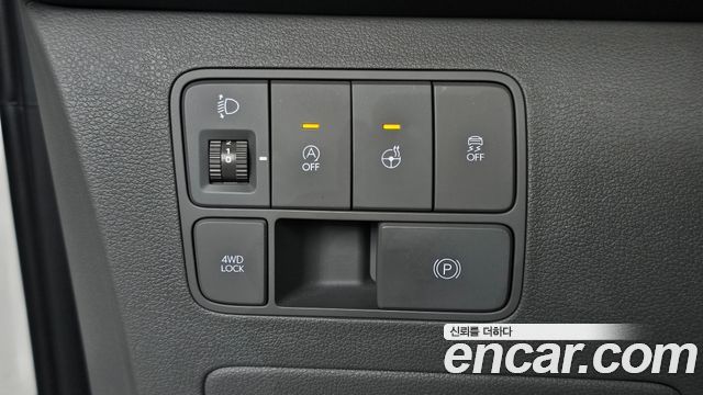 Hyundai Staria 4WD Lounge 7-Seater Inspiration 2024 — фото 14