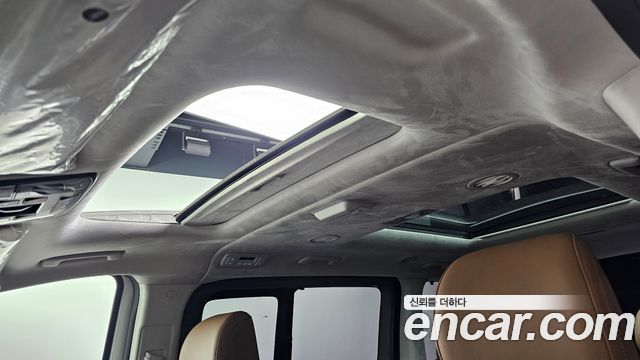 Hyundai Staria 4WD Lounge 7-Seater Inspiration 2024 — фото 19