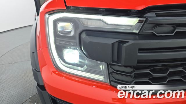 Ford Ranger (IV) 2.0 Raptor 2024 — фото 28