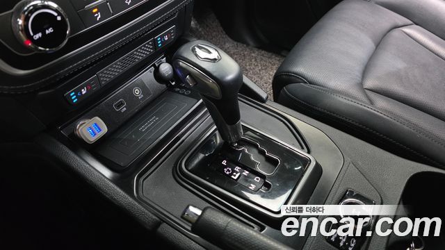 KG Mobility (SsangYong) Rexton Sports Khan Diesel 2.2 4WD Dynamic Edition (5-Link) 2021 — фото 9