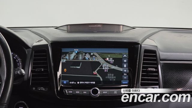 KG Mobility (SsangYong) Rexton Sports Khan Diesel 2.2 4WD Dynamic Edition (5-Link) 2021 — фото 16