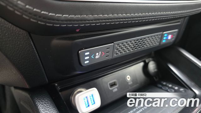 KG Mobility (SsangYong) Rexton Sports Khan Diesel 2.2 4WD Dynamic Edition (5-Link) 2021 — фото 18