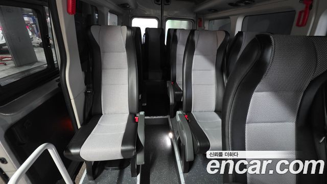 Renault Korea Master 2.3 15-Seater 2020 — фото 12