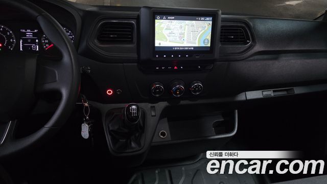 Renault Korea Master 2.3 15-Seater 2020 — фото 19