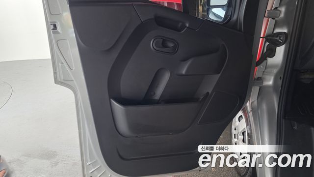 Renault Korea Master 2.3 15-Seater 2020 — фото 24