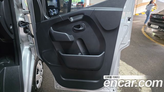 Renault Korea Master 2.3 15-Seater 2020 — фото 25