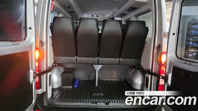 Renault Korea Master 2.3 15-Seater 2020 — фото 30