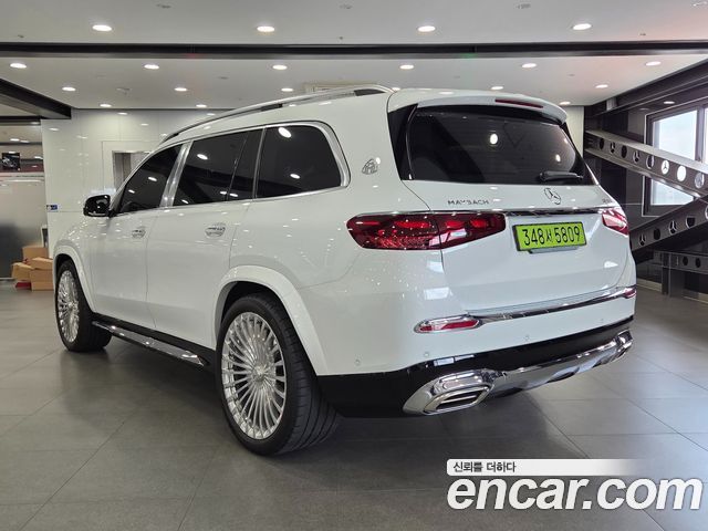 Mercedes-Benz GLS-Class (X167) Maybach GLS600 4MATIC 2025 — фото 5
