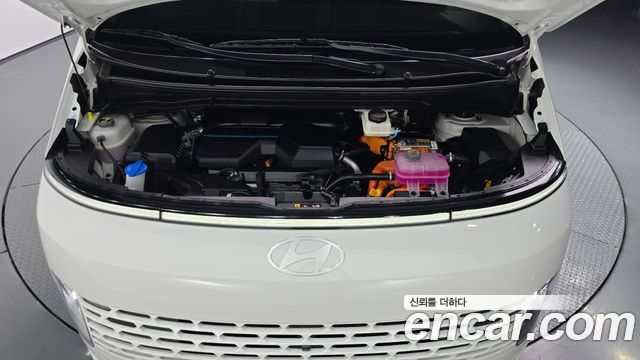 Hyundai Staria HEV 1.6 Cargo 5-Seater Modern 2025 — фото 6
