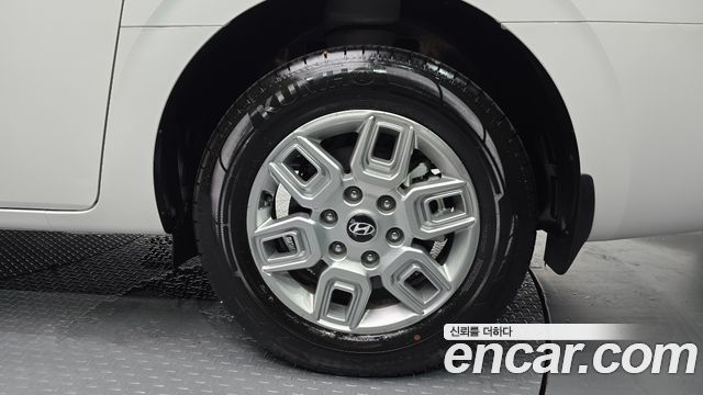 Hyundai Staria HEV 1.6 Cargo 5-Seater Modern 2025 — фото 21
