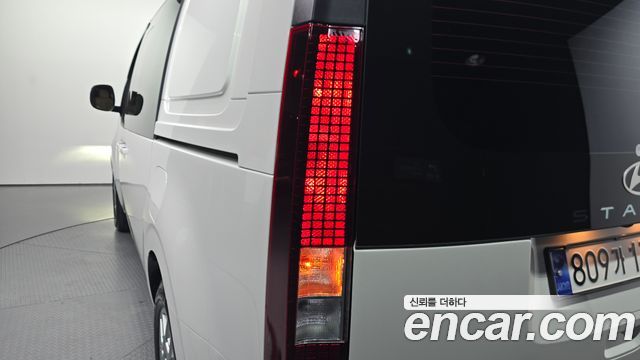 Hyundai Staria HEV 1.6 Cargo 5-Seater Modern 2025 — фото 23