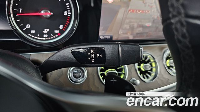 Mercedes-Benz E-Class (W213) E220d 4MATIC Exclusive 2020 — фото 9
