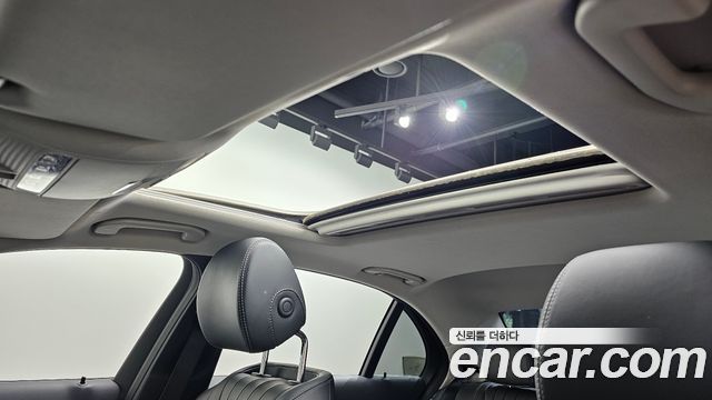 Mercedes-Benz E-Class (W213) E220d 4MATIC Exclusive 2020 — фото 16