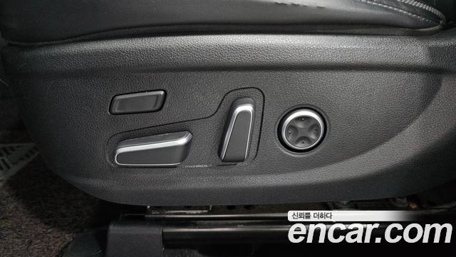 Hyundai Santa Fe Diesel 2.2 2WD Calligraphy 2021 — фото 28