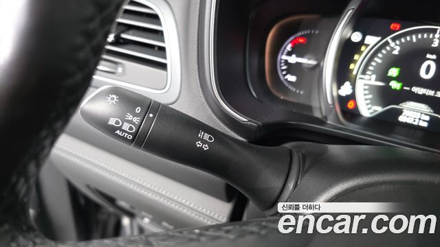 Renault Korea QM6 2.0 dCi Premiere 4WD 2022 — фото 29