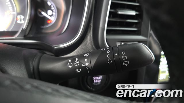 Renault Korea QM6 2.0 dCi Premiere 4WD 2022 — фото 30