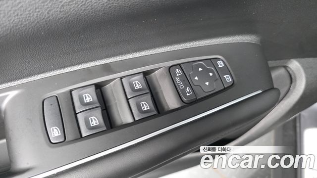 Renault Korea QM6 2.0 dCi Premiere 4WD 2022 — фото 32