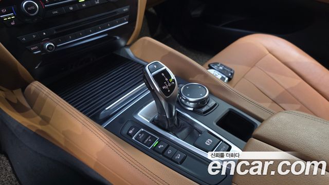 BMW X6 (F16) xDrive 30d 2016 — фото 9