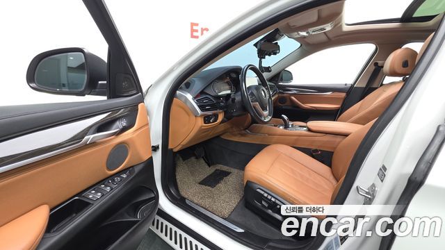 BMW X6 (F16) xDrive 30d 2016 — фото 10