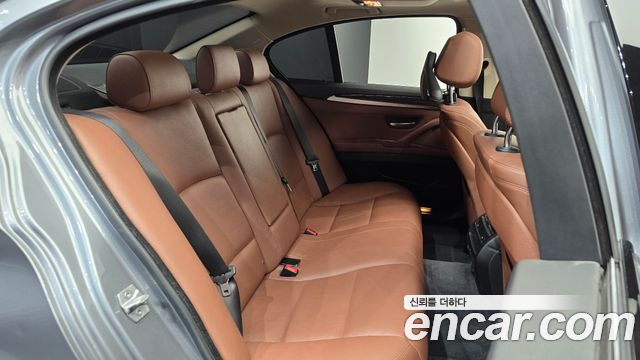 BMW 5 Series (F10) 520d M Aero Dynamic 2016 — фото 15