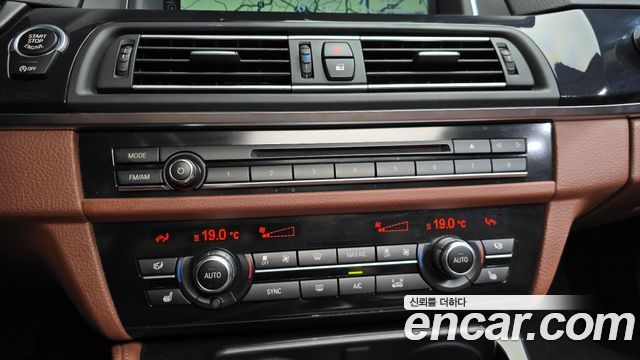 BMW 5 Series (F10) 520d M Aero Dynamic 2016 — фото 20
