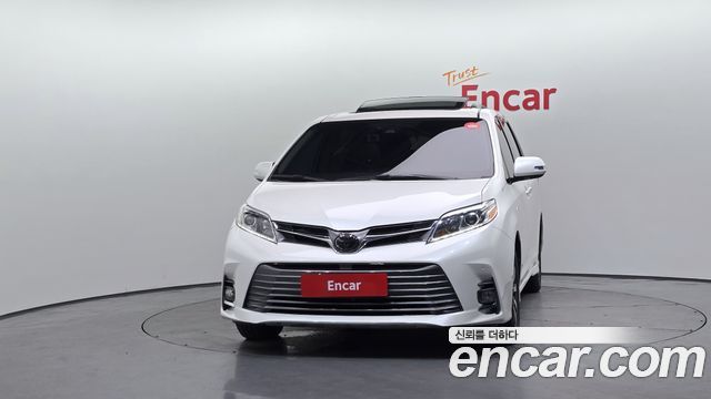 Toyota Sienna 3.5 AWD 2020 — фото 3