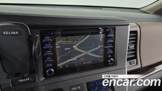 Toyota Sienna 3.5 AWD 2020 — фото 12