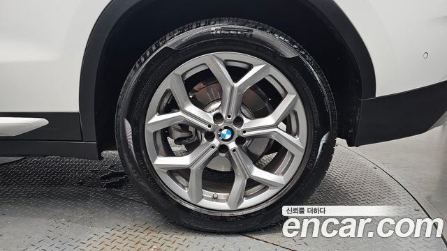 BMW X3 (G01) xDrive 20i 2024 — фото 5