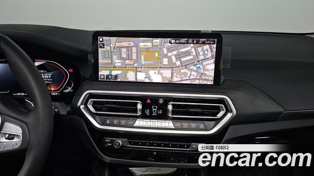 BMW X3 (G01) xDrive 20i 2024 — фото 14