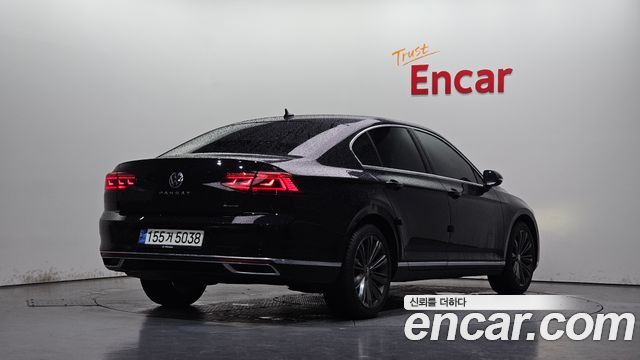 Volkswagen Passat GT (B8) 2.0 TDI 4Motion Prestige 2021 — фото 2