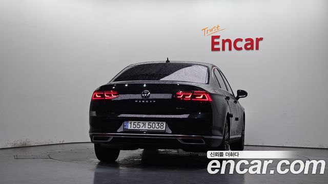 Volkswagen Passat GT (B8) 2.0 TDI 4Motion Prestige 2021 — фото 4