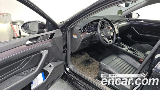 Volkswagen Passat GT (B8) 2.0 TDI 4Motion Prestige 2021 — фото 10