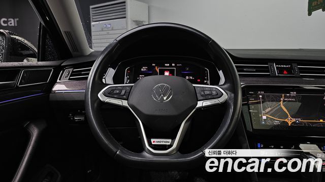 Volkswagen Passat GT (B8) 2.0 TDI 4Motion Prestige 2021 — фото 13