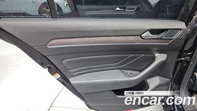 Volkswagen Passat GT (B8) 2.0 TDI 4Motion Prestige 2021 — фото 25