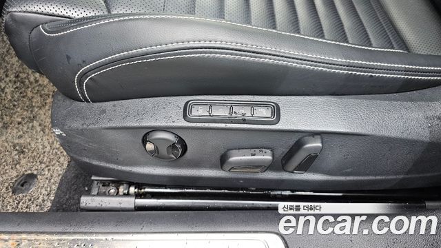Volkswagen Passat GT (B8) 2.0 TDI 4Motion Prestige 2021 — фото 30