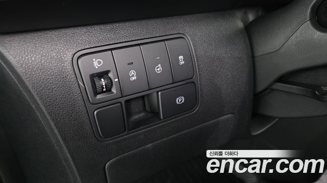 Hyundai Staria Cargo 5-Seater Modern 2025 — фото 18