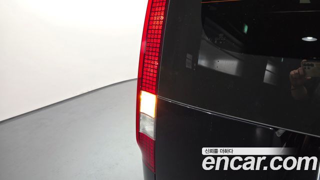 Hyundai Staria Cargo 5-Seater Modern 2025 — фото 23