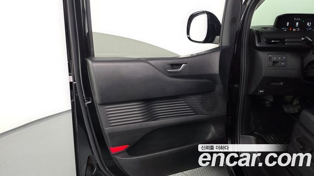 Hyundai Staria Cargo 5-Seater Modern 2025 — фото 24