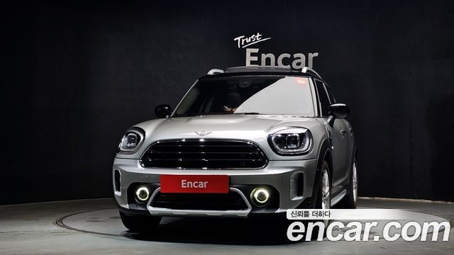 MINI Cooper Countryman Classic Plus Launch Pack 2nd Gen 2023 — фото 3