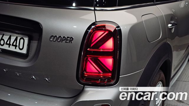 MINI Cooper Countryman Classic Plus Launch Pack 2nd Gen 2023 — фото 23