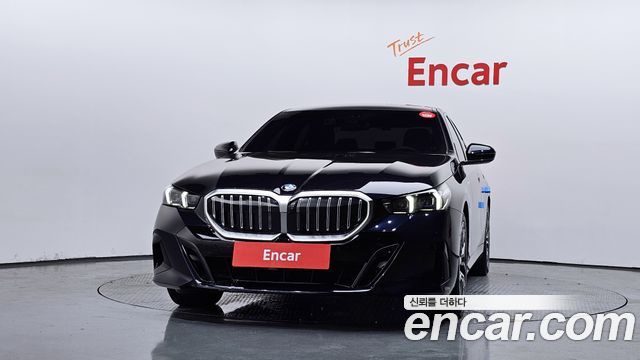 BMW 5 Series (G60) 520i M Sport 2025 — фото 3