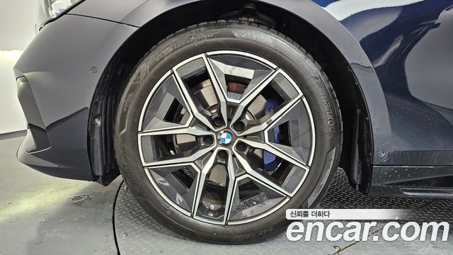 BMW 5 Series (G60) 520i M Sport 2025 — фото 5