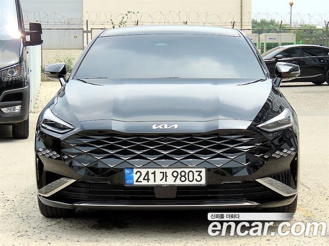 Kia K8 2.5 Gasoline 2WD Signature 2024 — фото 3