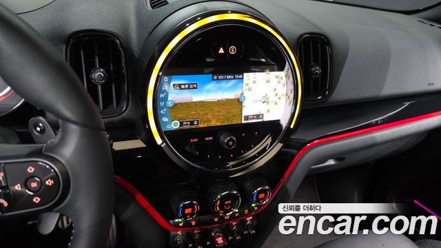MINI Cooper S Countryman JCW 2nd 2024 — фото 15