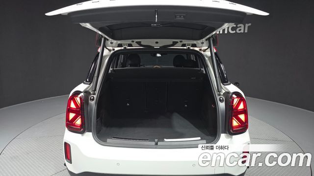 MINI Cooper S Countryman JCW 2nd 2024 — фото 20
