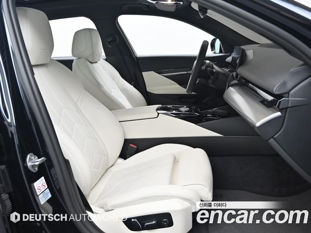 BMW 5 Series (G60) 520i M Sport 2024 — фото 10